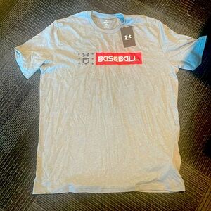 Men's under armor tee shirt with tags